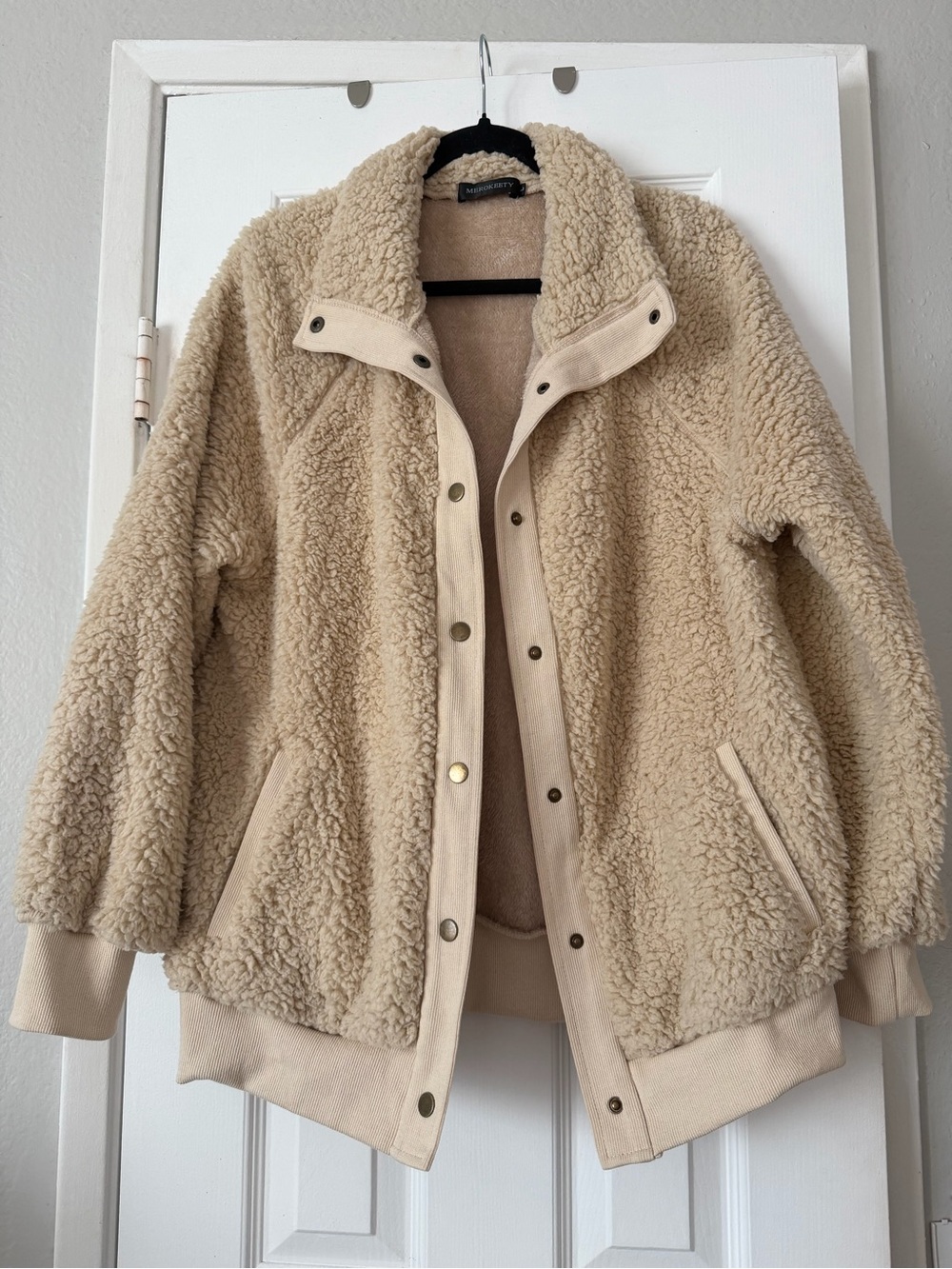 Merokeety Teddy Fleece Jacket in Cream
